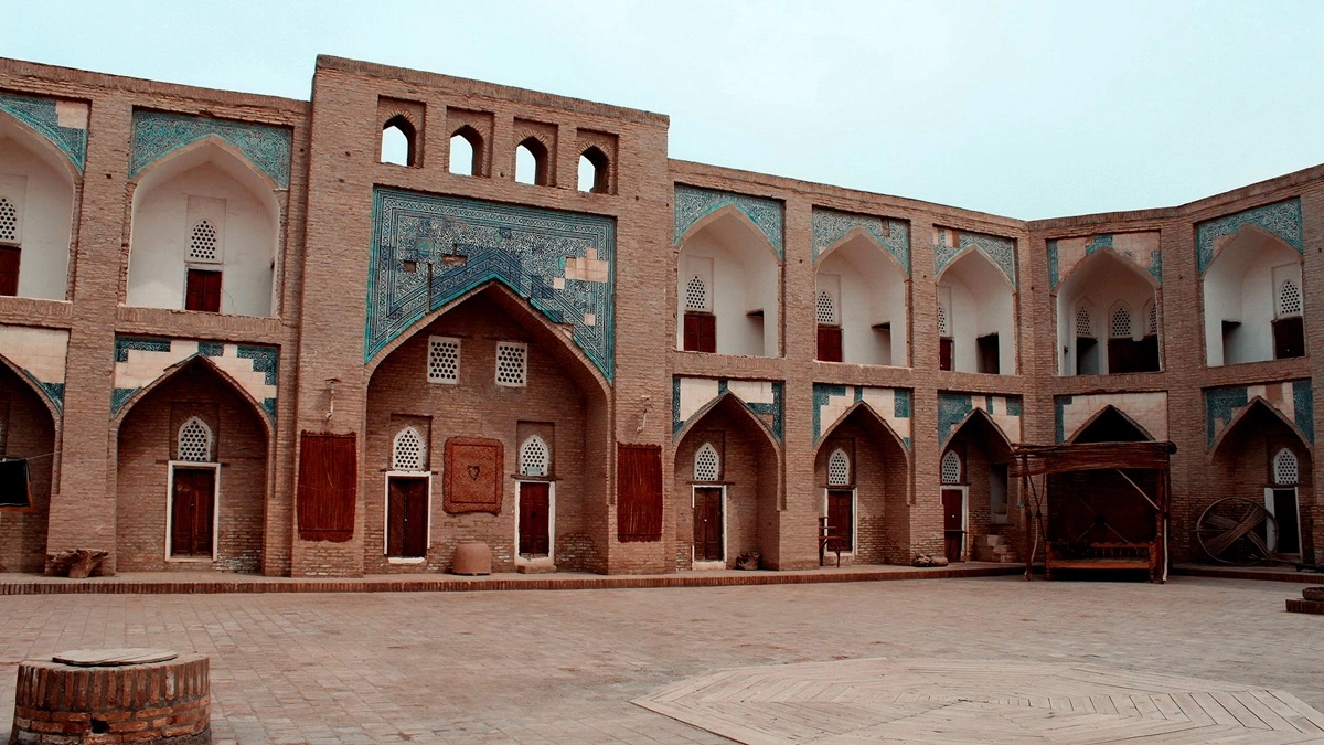 Following the Silk Road: The Most Interesting Caravanserais in Uzbekistan