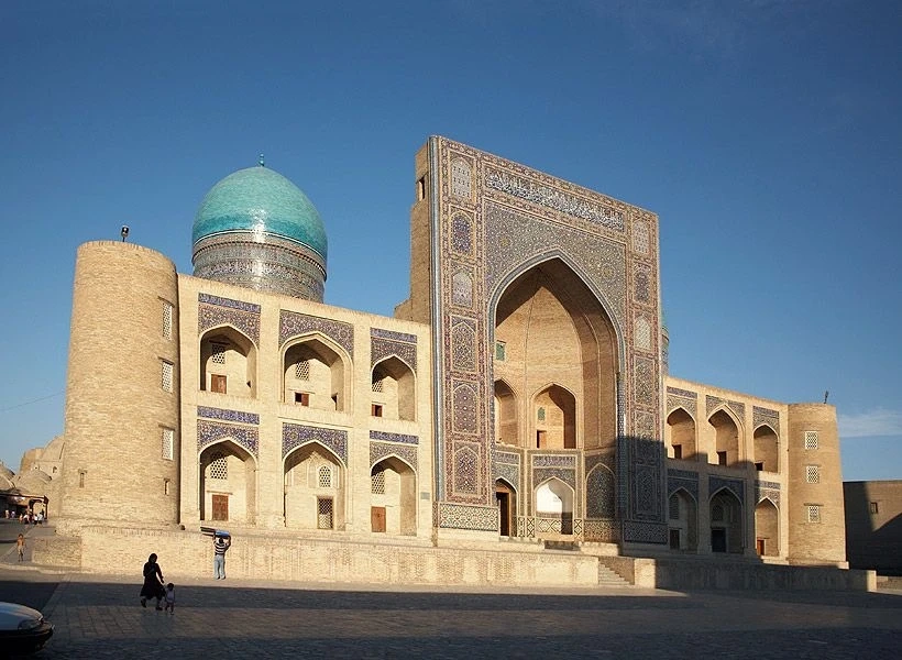 Historical Tours in Uzbekistan — A Journey Through Time with Silk Road Tour