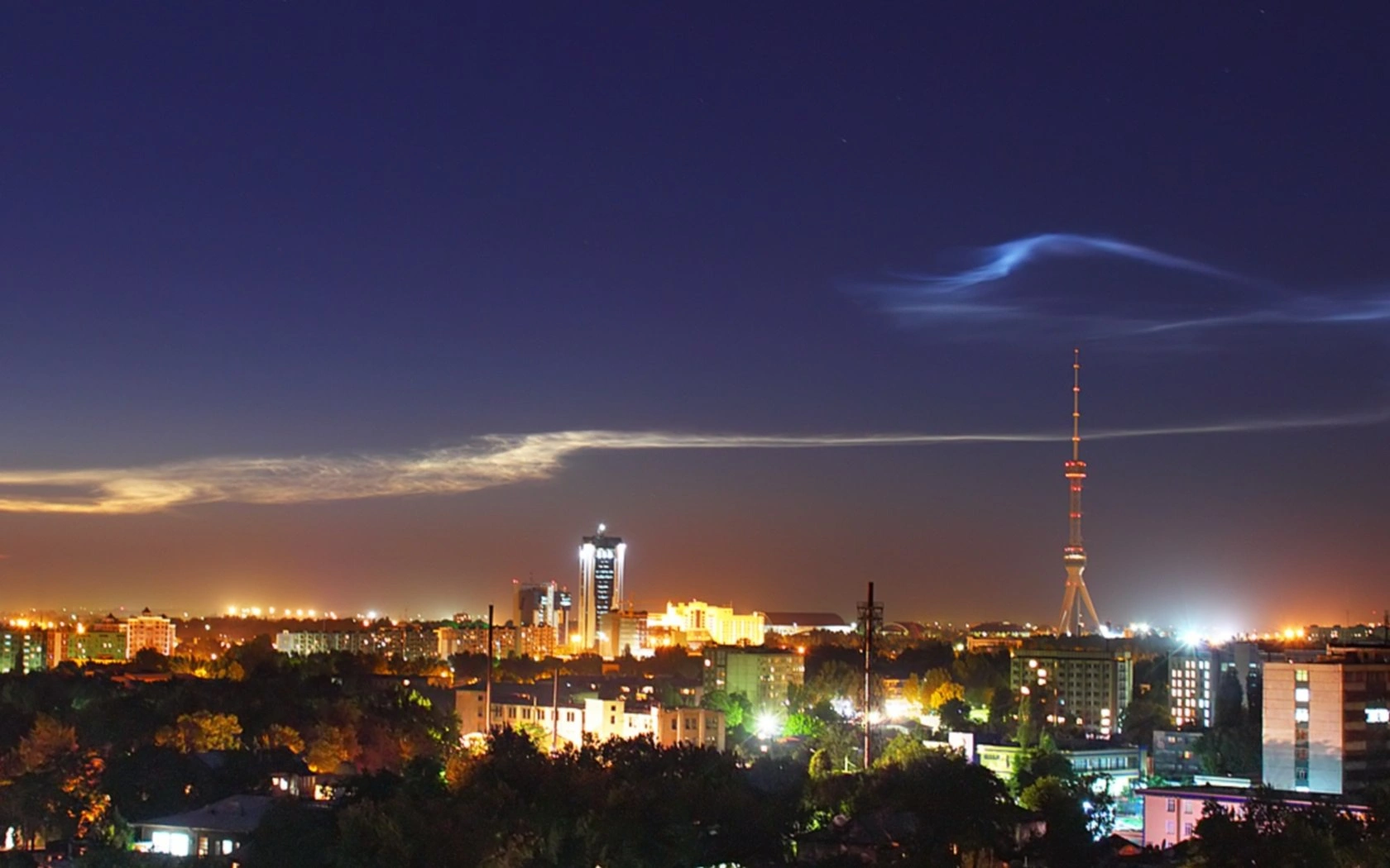 Eastern Cities at Night: What to See in Tashkent, Bukhara and Samarkand After Sunset